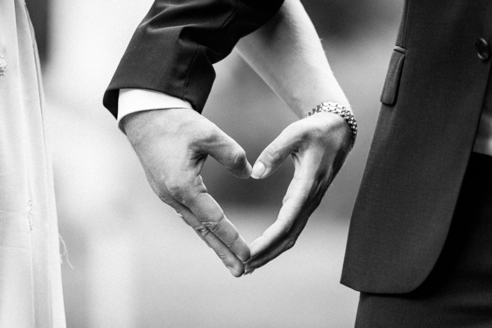 Herz, Hochzeitsfotograf, München, Schwarz Weiß