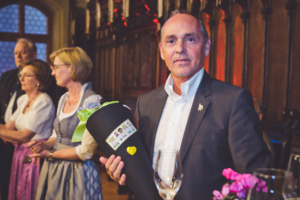 Bunte Münchner Kindl Preis -