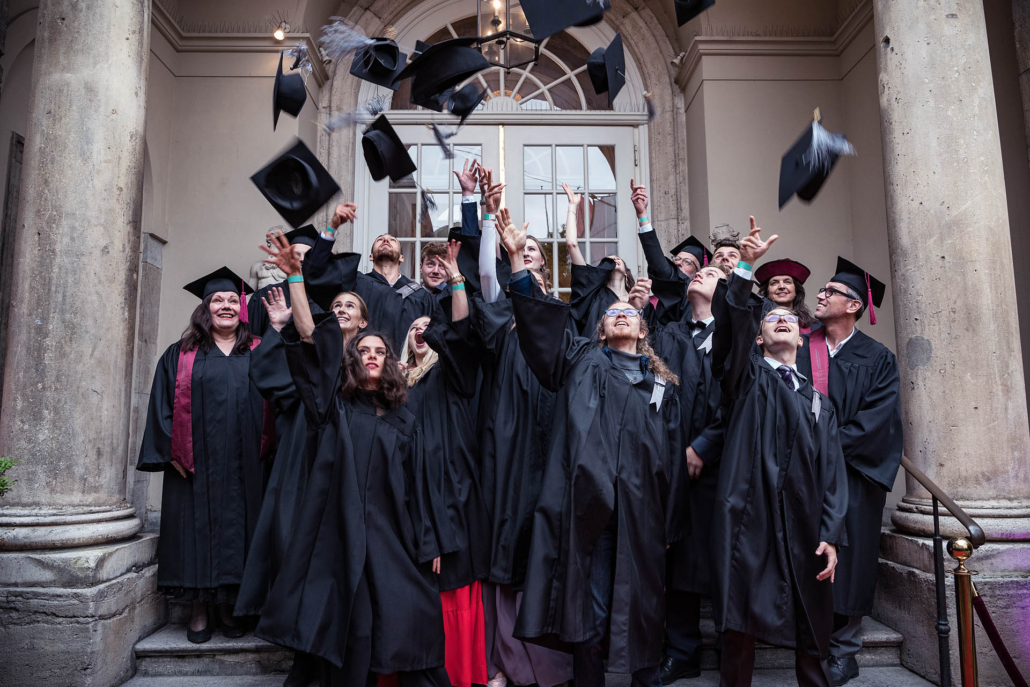 Abschlu&szlig;feier, Zeugnisse, K&uuml;nstlerhaus M&uuml;nchen, Absolvia, Abschlussklasse