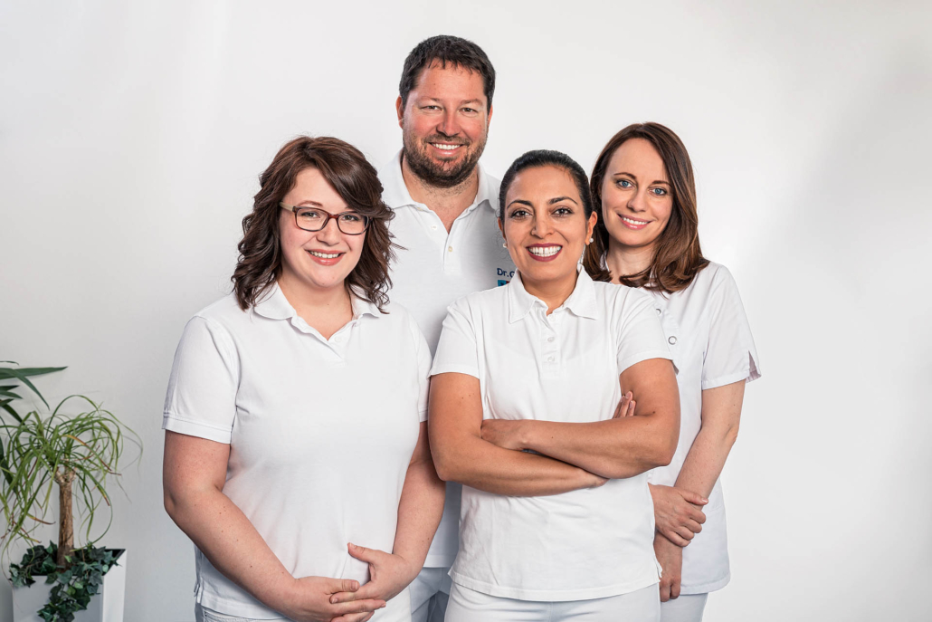 Familienzahnarzt Ärzte Team