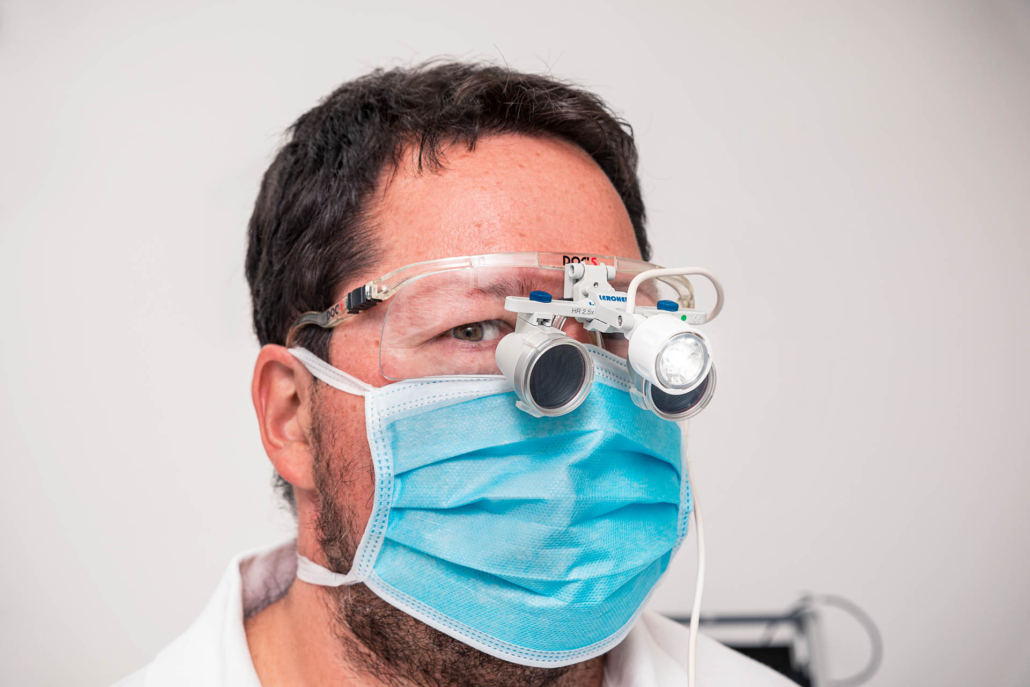 Familienzahn­arzt Doktor