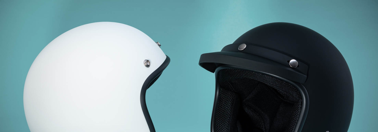 Helm & More Produktfotos -