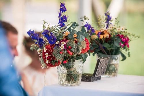 Blumenschmuck Hochzeit