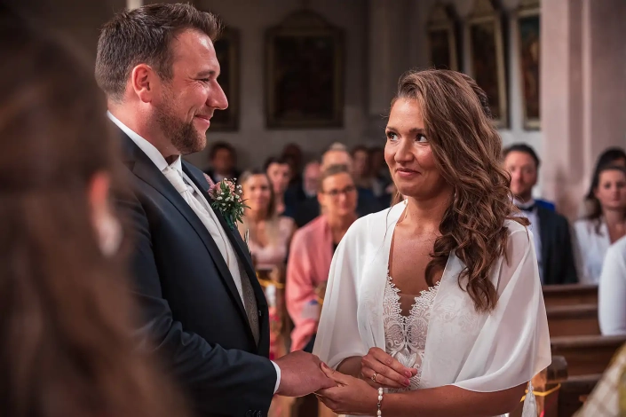 Ringtausch in der Kirche