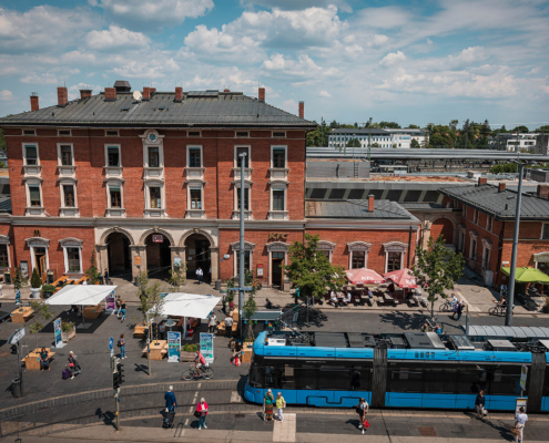Bahnhof Pasing mit Tram
