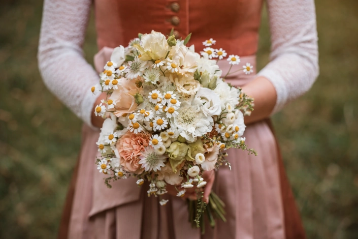 Natürliche Hochzeitsfotografie