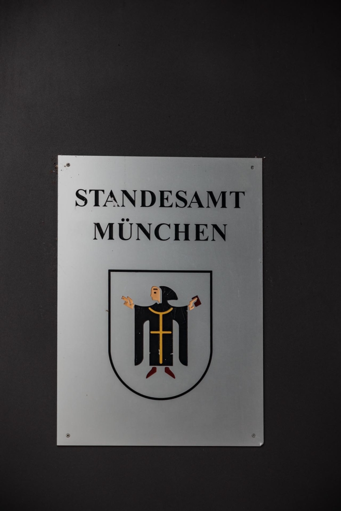 Schild, Standesamt M&uuml;nchen, Ruppertstra&szlig;e, Hochzeitsfotograf Paul Paulsen