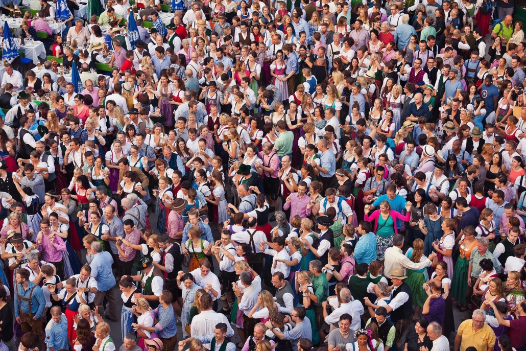 Kocherlball am Chinesischen Turm -