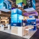 Intel-Messestand mit Technologiepräsentationen