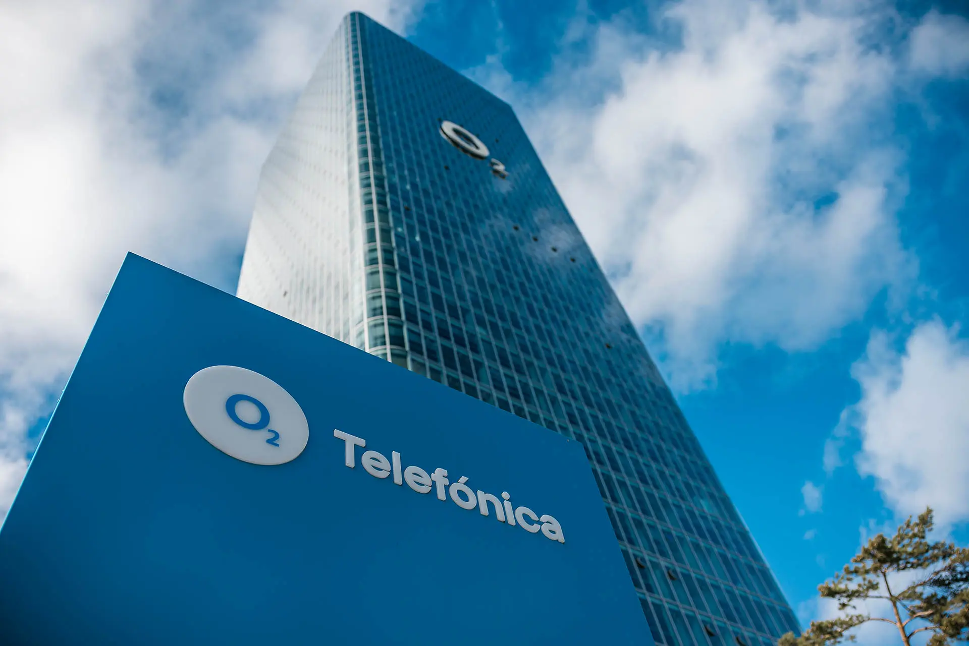 Telefonica, O2 Tower